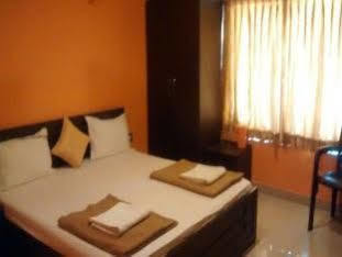 Kings Inn Holiday Home โลนาวาลา ภายนอก รูปภาพ